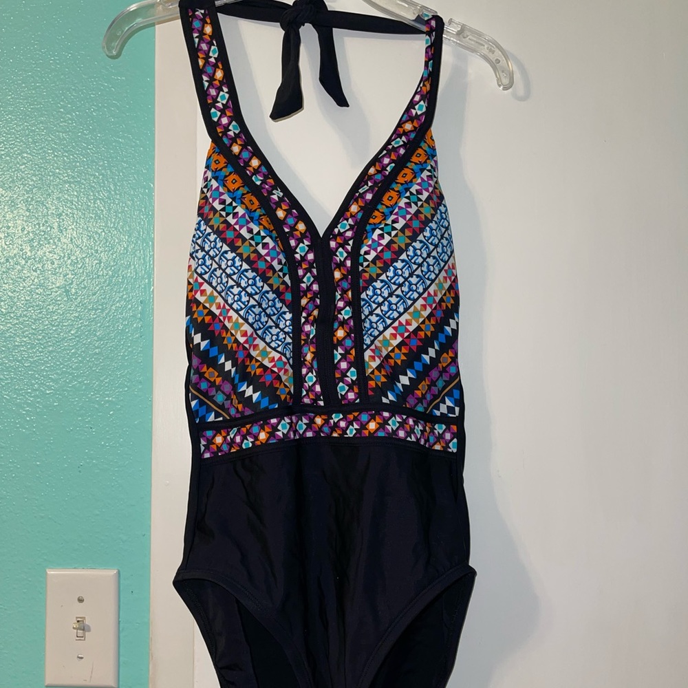 One piece bathing suit